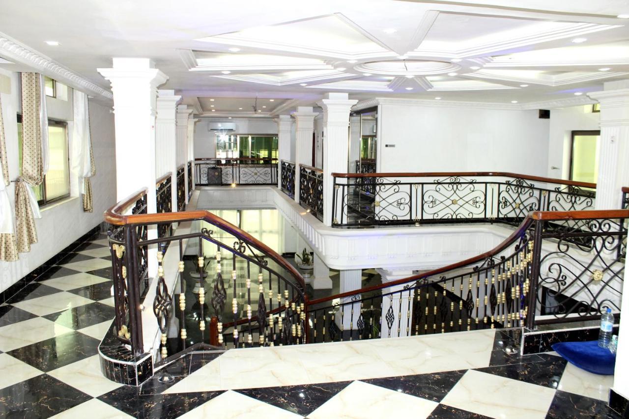 Residence Palais Du Stade Κοτονού Εξωτερικό φωτογραφία